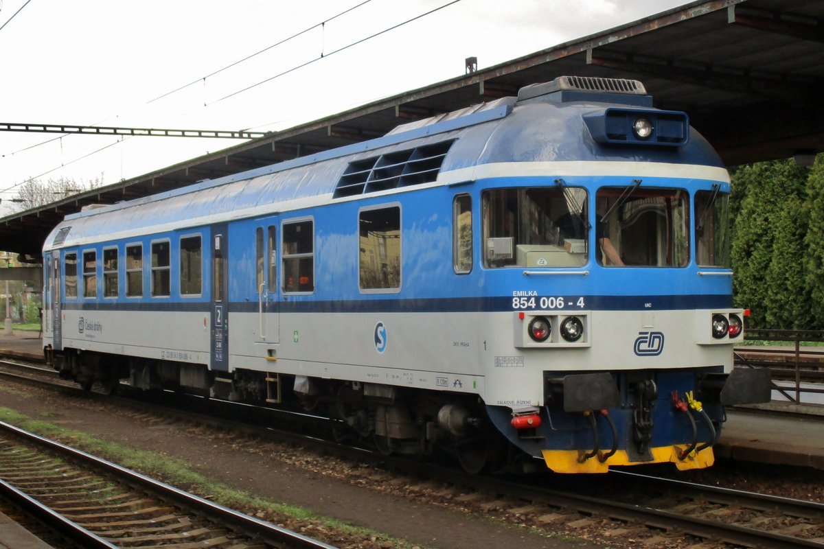 CD 854 006 quits Praha-Vrsovice on 17 September 2017.