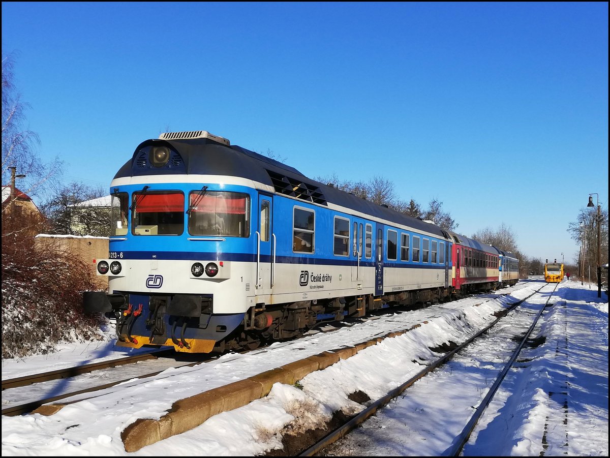 CD 854 213-6 on 13.2.2021 in station KLadno Ostrovec.