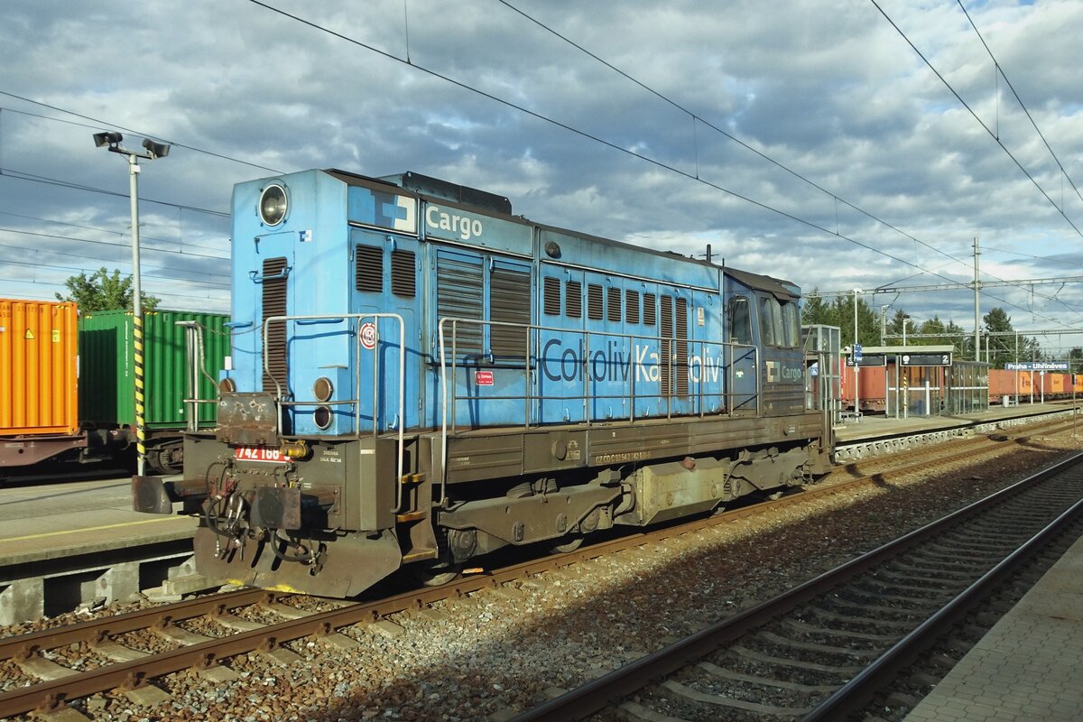 CD Cargo 742 188 oozes at Praha-Uhrineves on 10 September 2022.
