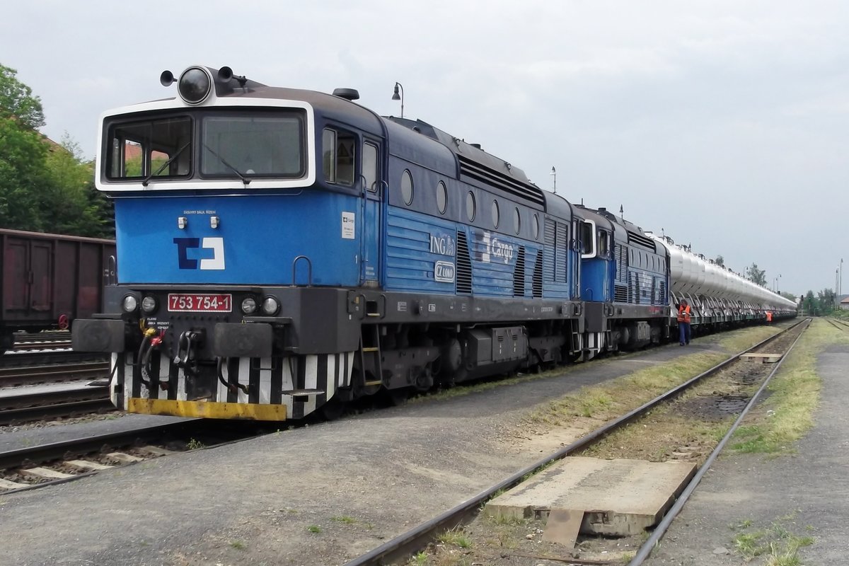 CD Cargo 753 754 stands with a cement train in Rakovnik on 25 May 2015.