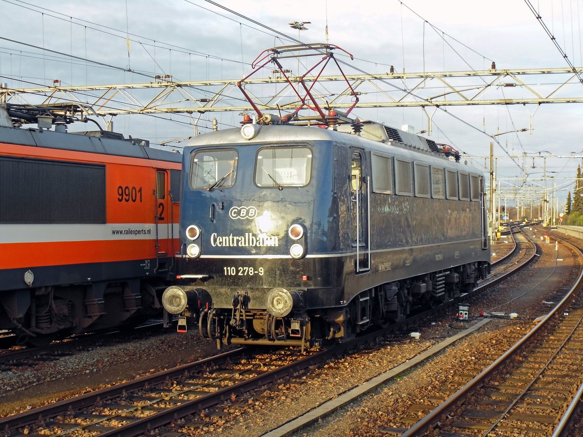 CentralBahn 110 278 stands at Venlo on 21 December 2019.