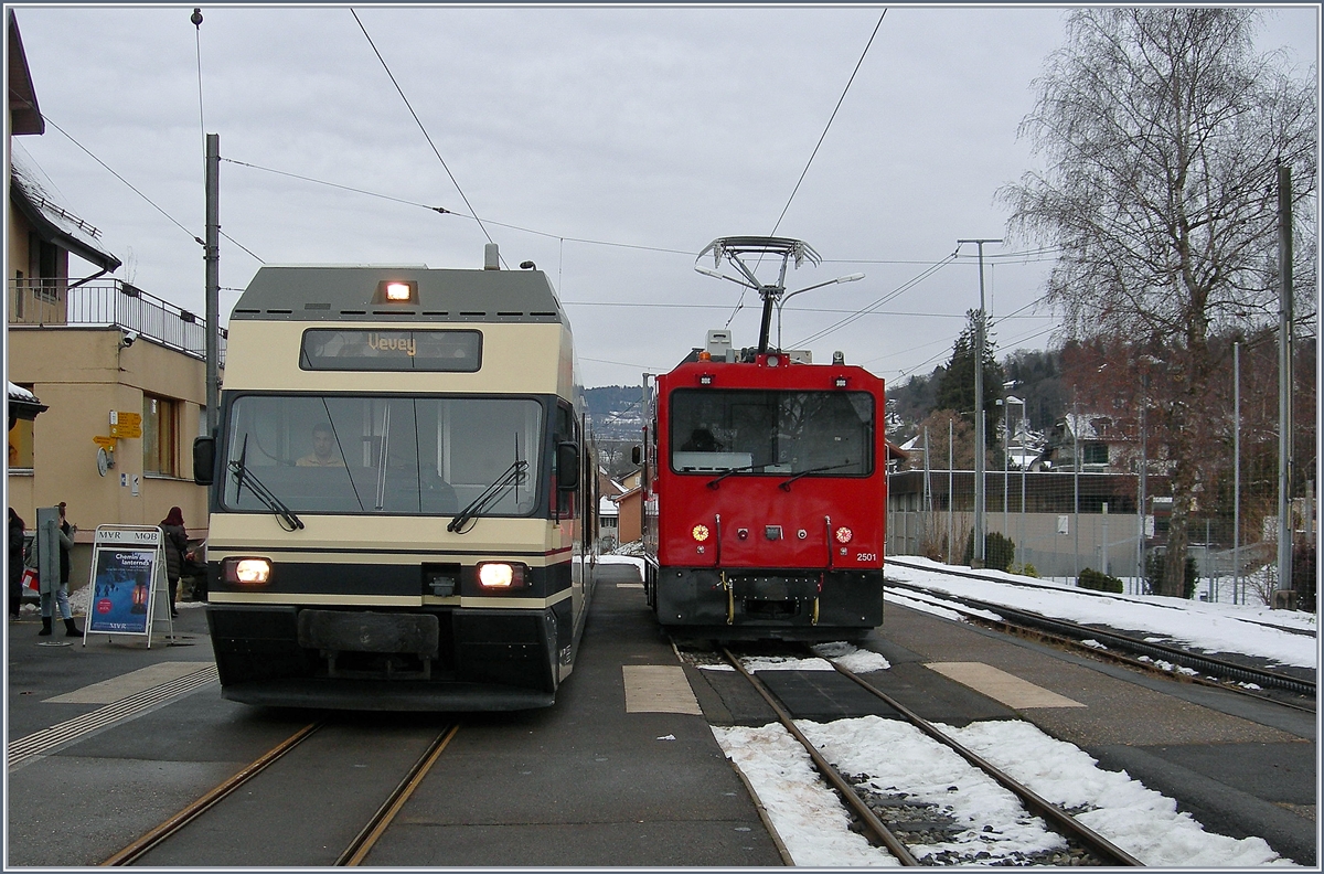 CEV GTW Be 2/6 and Hem 2/2 2501 in Blonay.
12.12.2017