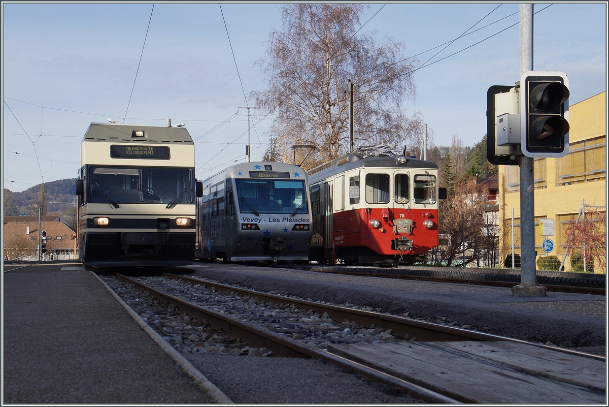 CEV MVR GTW Be 2/6, Beh 2/4 72 and BDeh 2/4 75 in Blonay. 
1.12.2015