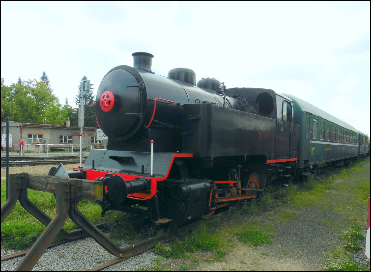 CS 400 (BR317) ČKD Praha(1957) on 26.5.2018 in Railwaymuseum Lužná u Rakovnika