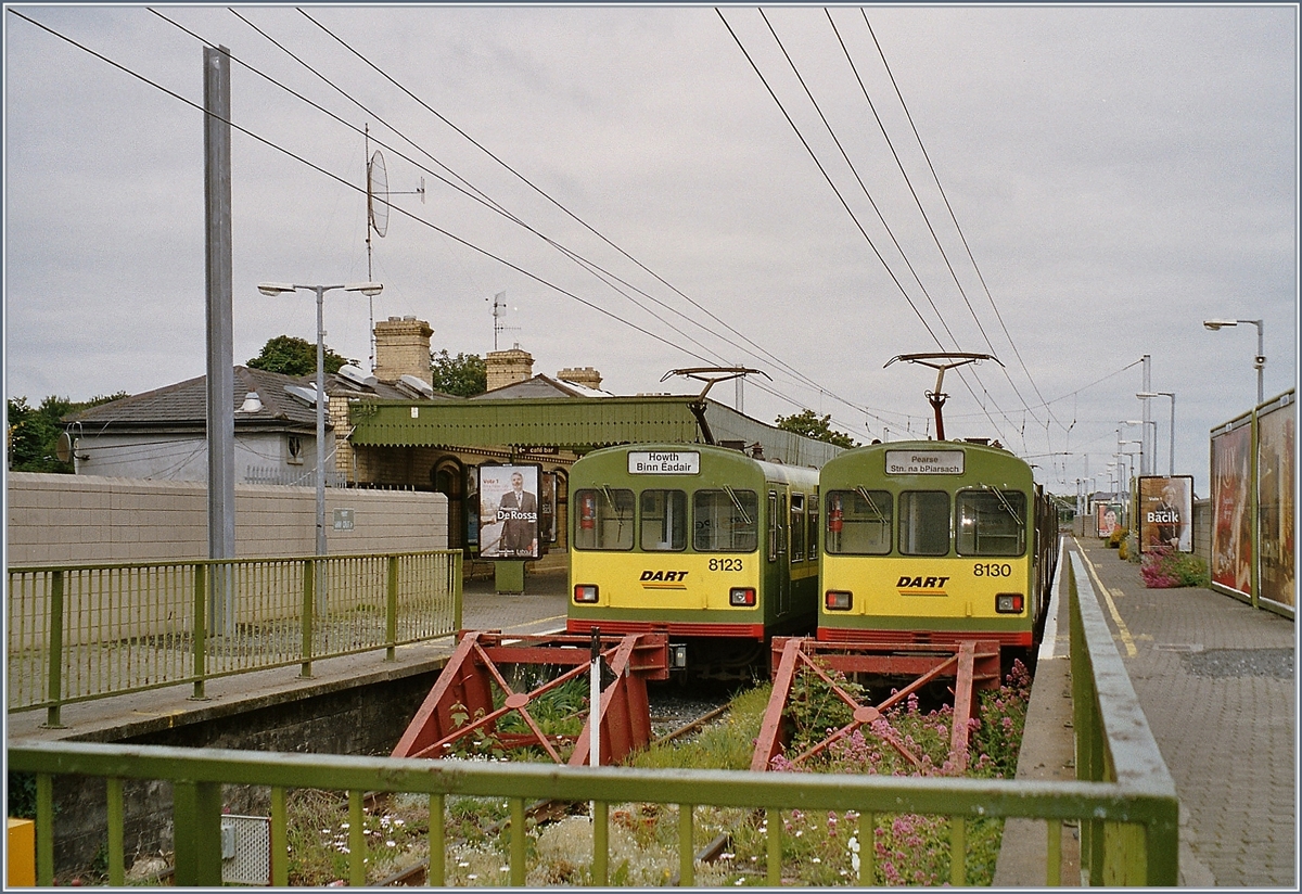 DART trains in Howth. 

14.05.2004