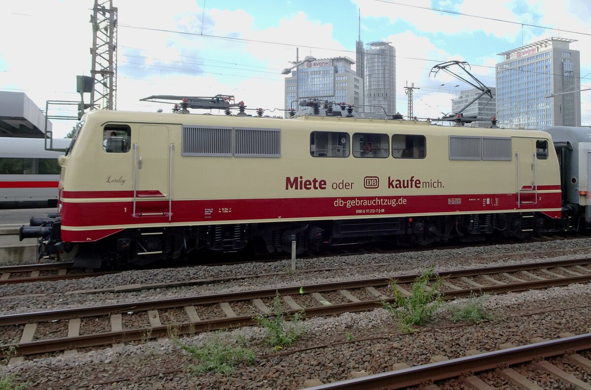 DB 111 212 carries a fantasy livery at Essen Hbf on 16 September 2022.