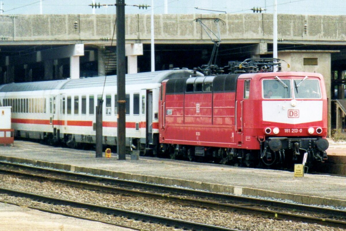 DB 181 213 stands at Metz-VIlle on 18 May 2004.