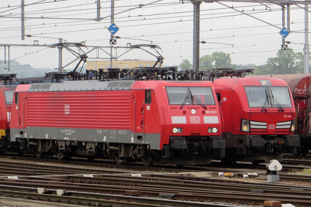 DB 189 823 stands in Venlo on 27 August 2020.