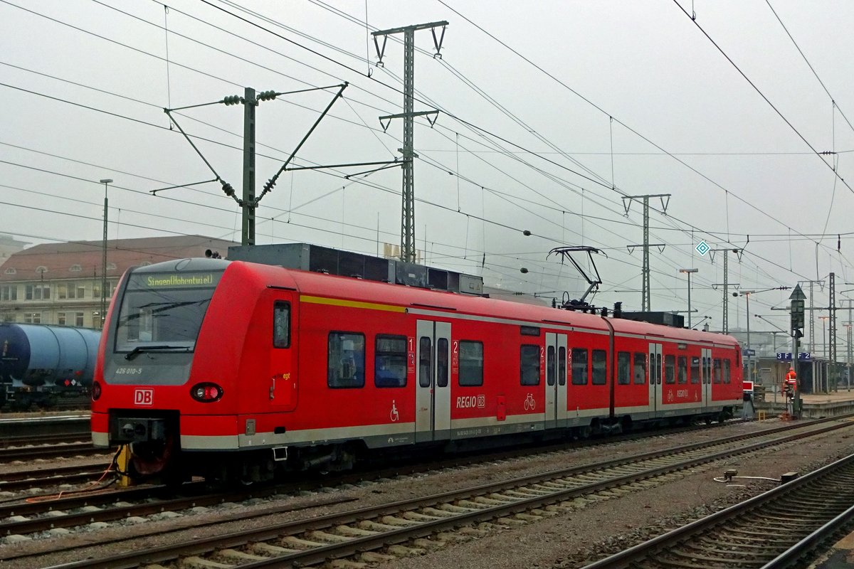 DB 426 010 stands at Singen (Hohentwiel) on 2 January 2020.