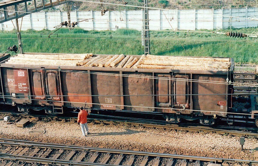 DB RIV-EUROP Open Wagon Eas in Chiasso (CH), May 1997