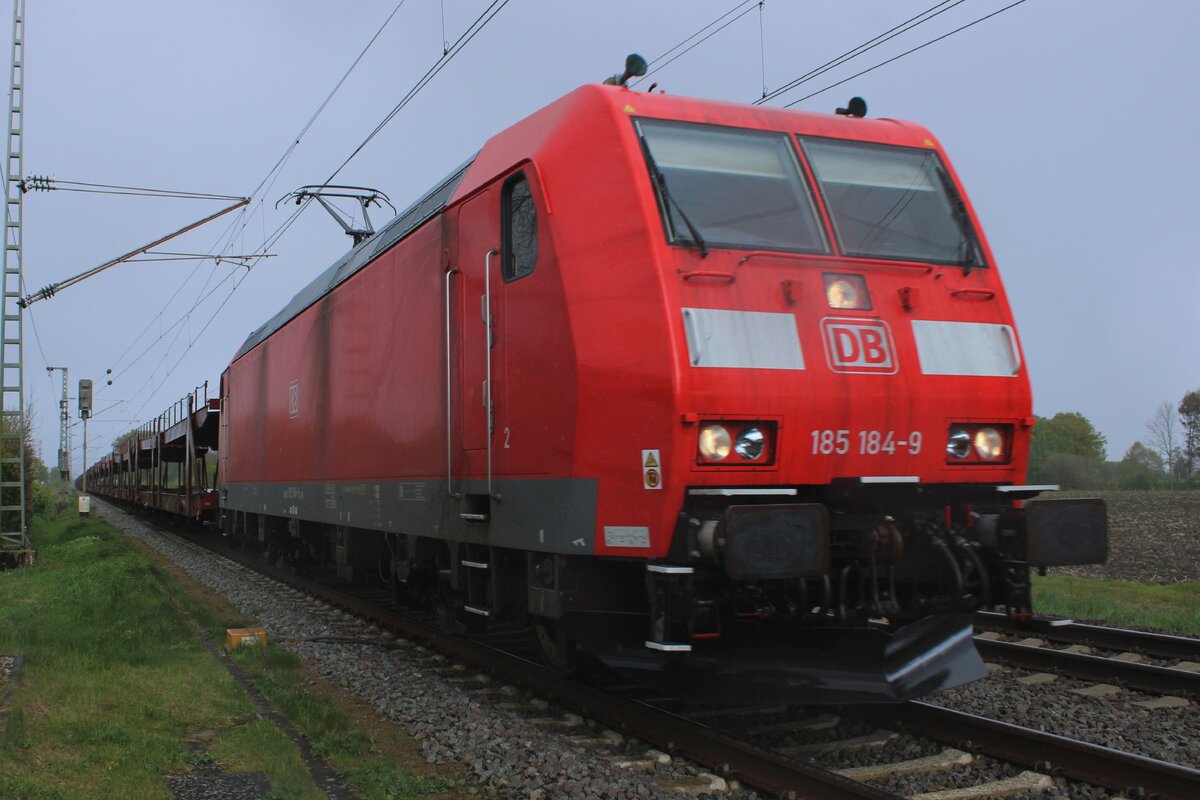 DBC 185 184 hauls a freight trasin through Salzbergen on 20 April 2024.