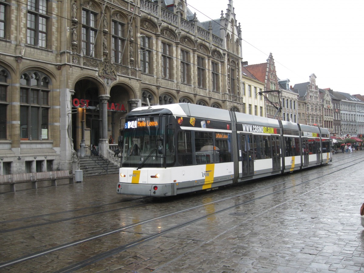 De Lijn Ghent Car 6326 near St Nicolas' curch, 25/08/2014.