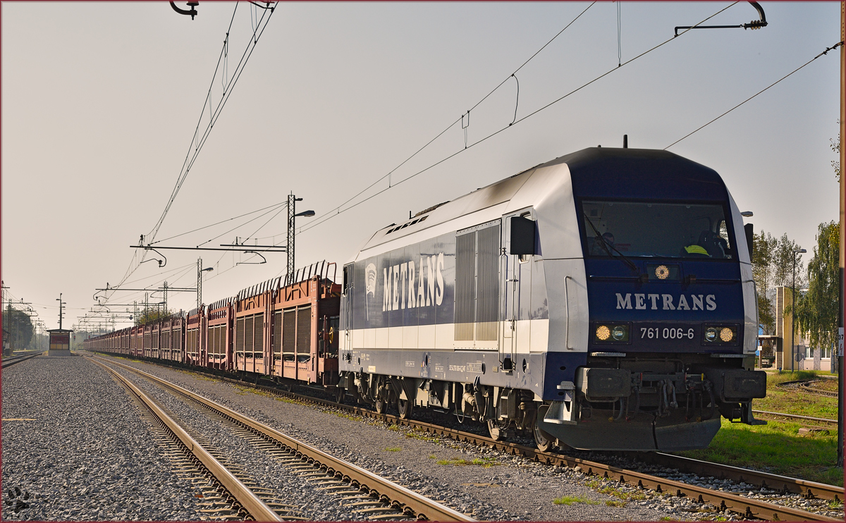 Diesel loc 761 006 with freight train is waiting on Hoče station. /12.10.2014