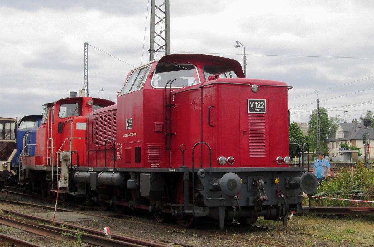 DME V 122 stands in the Bahnwelt Darmstadt-Kranichstein on 30 May 2014.
