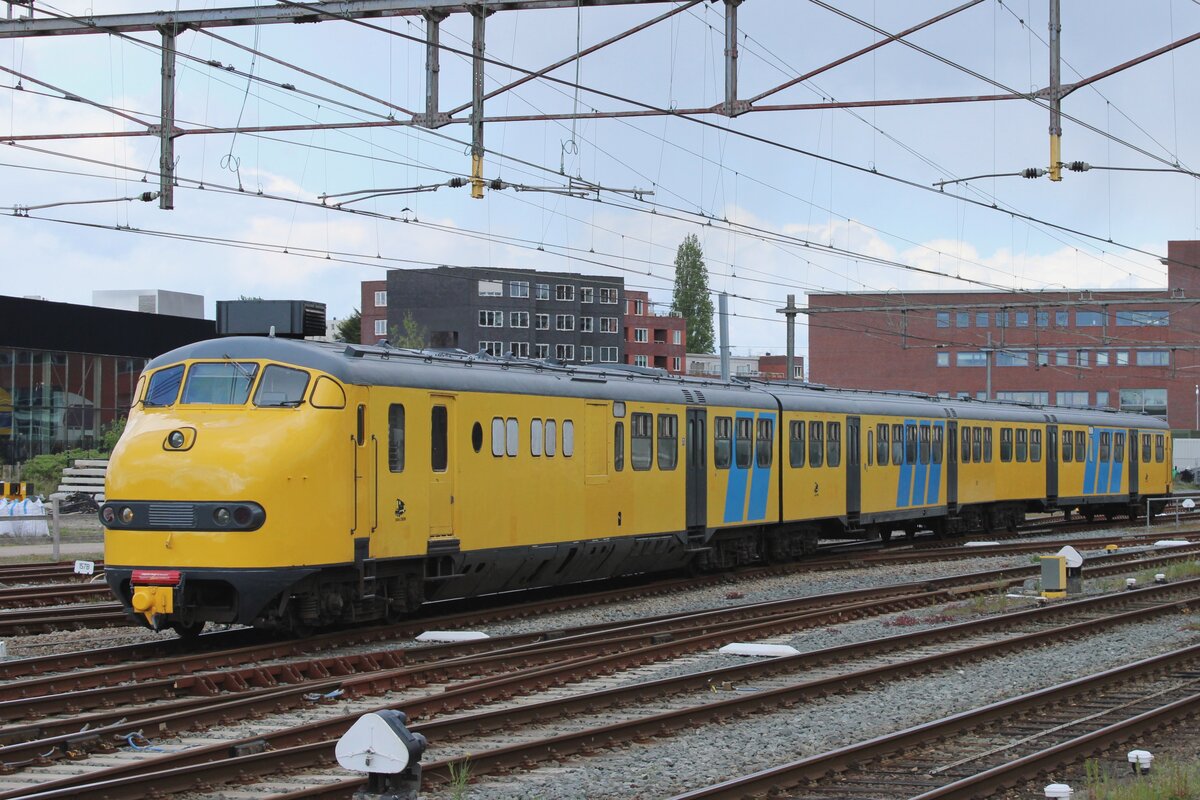 DMU 151 exercises for an outoing on King's Day 27 April 2024 at Amersfoort on 21 April 2024.