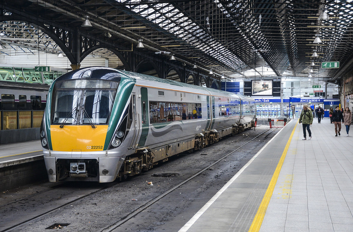 Dublin Area Rapid Transit (DART) diesel multiple unit 22252 at Connolly Station in central Dublin. Date: 11 May 2018