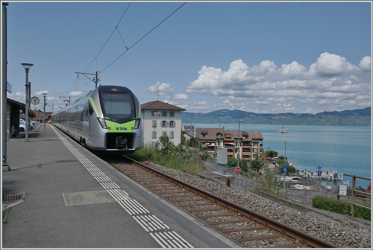 Due to a sharp increase in passengers, RegionAlps was forced to rent a RABe 528 from BLS, which frees up two RegionAlps Dominos. At the beginning of spring I saw and photographed a BLS RABe 528 and decided to photograph the train again in the summer, if possible with a ship. In early summer, however, I discovered that the RABe 528 was no longer running in the same round and I looked for it for some time in vain, so I thought that the operation had already ended. But when a BLS RABe 528 happened to pass me in Valais yesterday, I tried my luck in St-Gingolph today: While the BLS RABe 528 105  MIKA  is waiting to leave as R91 6121 to Brig, you can see it far out on the lake Steamship LA SUISSE the St Gingolph pier. The paddle steamer is on the round trip Lausanne OUchy - St-Gingolph - Le Bouveret - Villeneuve - Vevey - Lausanne Ouchy as CGN scheduled ship 202/203. July 24, 2024