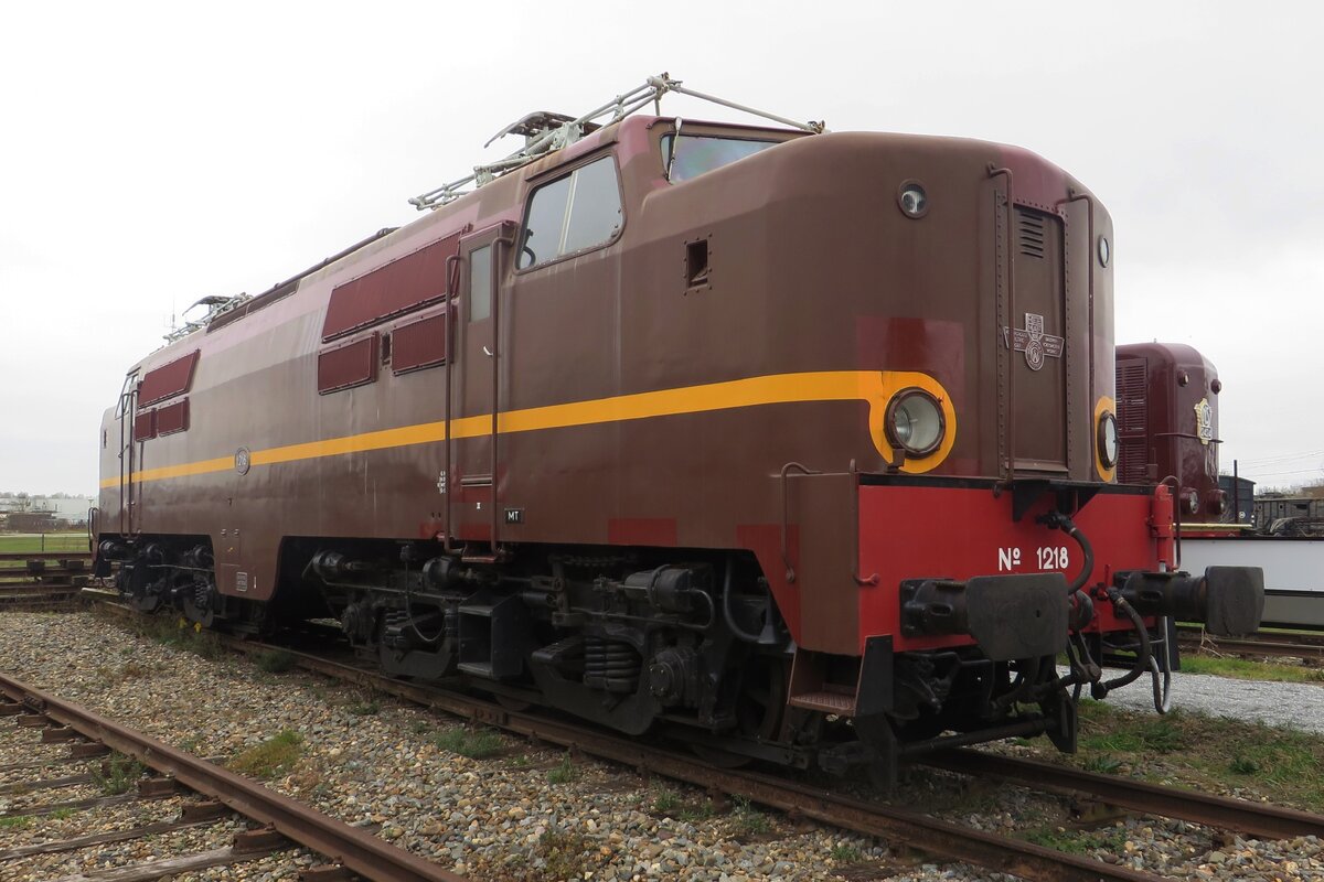 During an Open day on 18 February at the GSGB in Goes, 1218 could be photographed.