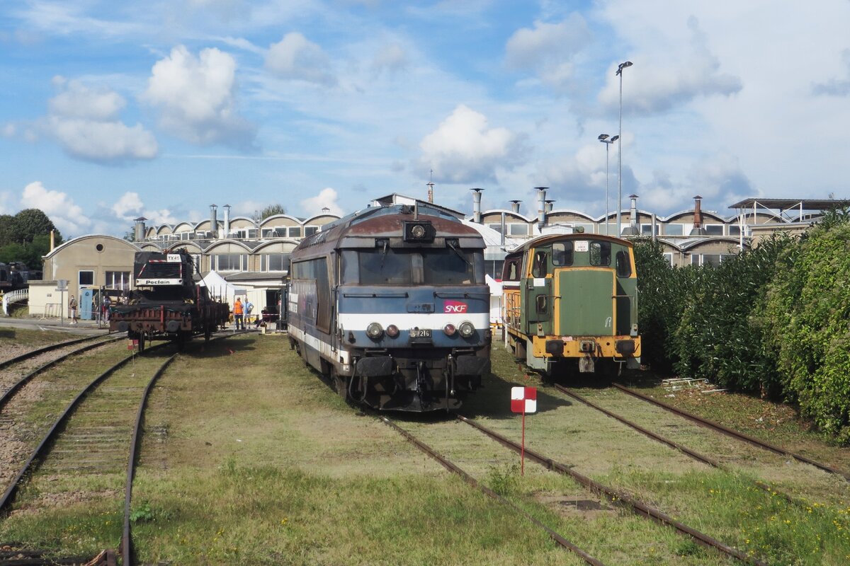 During the Open weekend at the SNCF works at Nevers on 18 September 2021, somewhat derelict 67216 had to be photographed at the Technicentre Nevers.