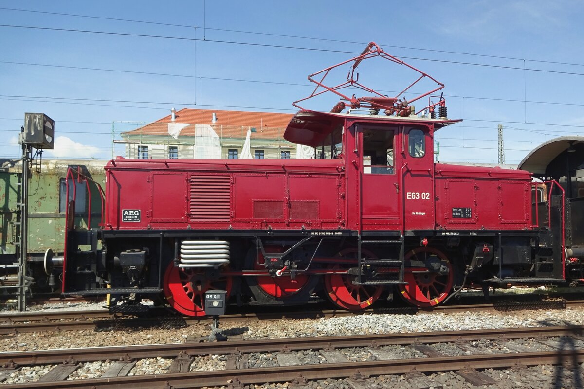 E 63 02 stands at the BEM in Nördlingen on 1 June 2019. 