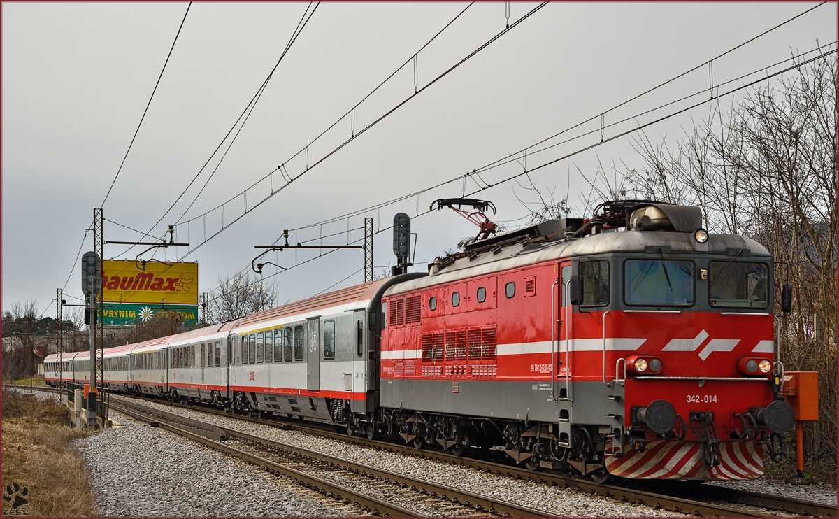 Electric loc 342-014 pull EC158 ‘Croatia' through Maribor-Tabor on the way to Vienna. /5.3.2015