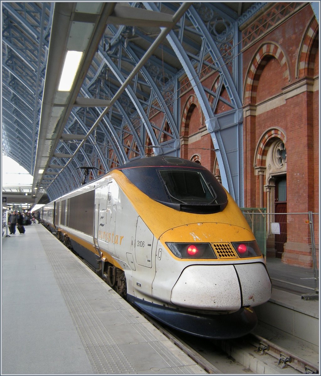 Eurostar in the London St Pancras International Station.
13.04.2008