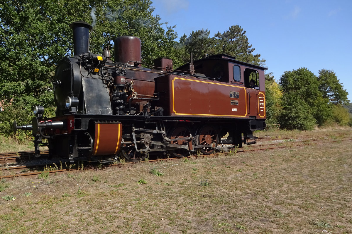 Ex-Arbed-5 -now in posession of Train 1900- is seen at Treignes on 26 September 2019.