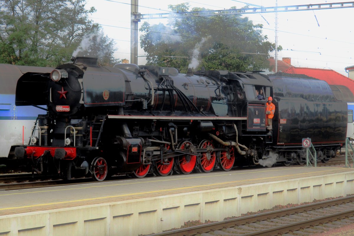 Ex-CSD 556 0506 runs light through Ceske Budejovice on 22 September 2018.