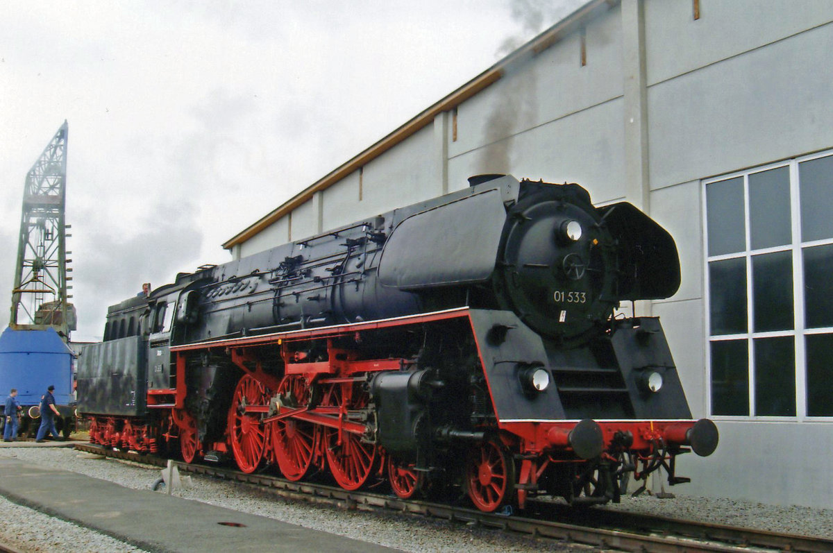 Ex-DR 01 533 is owned by the ÖGEG (Austrian Society for Railway History) and rests at her home base at Ampflwang on 30 May 2009.