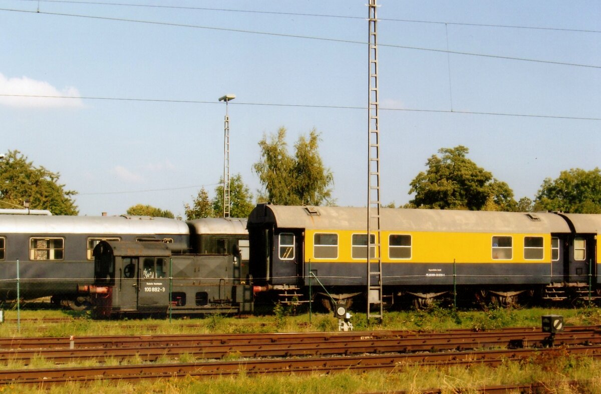 Ex-DR 100 892 stands at Nördlingen on 8 June 2009.