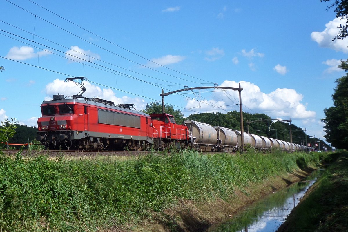 Ex-NS 1616 hauls the Dolime train near Tilburg on 14 July 2017.