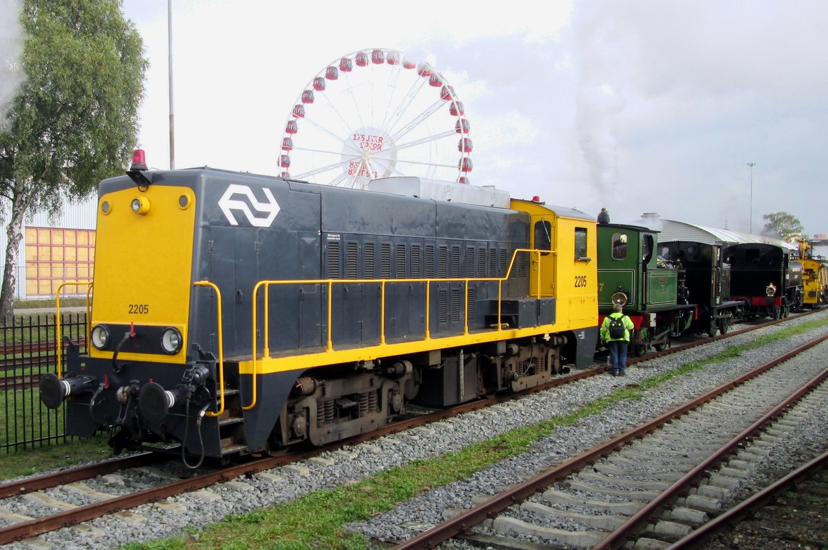 Ex-NS 2205 stands at Amersfoort on 14 October 2014 in preparations for another round of a ten loco parade. In the consist are SGB Lok 657 Kikker (Frog), ex-War Department (700)33 -now restored into NS 162, and 4389 Ir.F. Enter, part of a massive batch of steam shunters deployed by the USATC in Europe in 1944. 