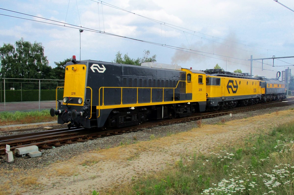 Ex-NS, now NSM 2215 hauls two electrics at Blerick on 10 June 2018.