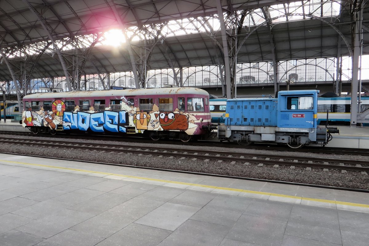 Extra childrens' train with 702 594 stands in Praha hl.n. on 19 September 2020.