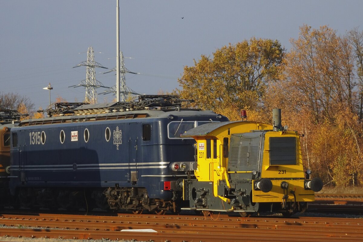 FairTrains 231 rests at Blerick during the last sunshine of 2 December 2023.