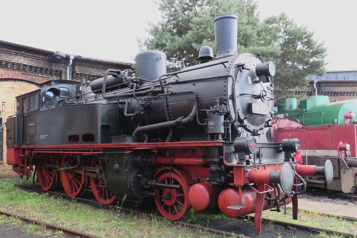 Former Berliner S-Bahn steamer 74 1230 has found an asylum at the Bw Berlin-Schöneweide and is seen on 18 September 2022.