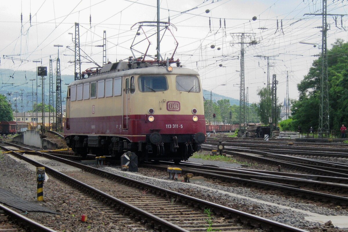 Former TEE locomotive 113 311 takes part in the loco parade at Koblenz-Lützel on 2 June 2012. DB Class 113 was a modification of the standard 110 design for faster passenger trains.