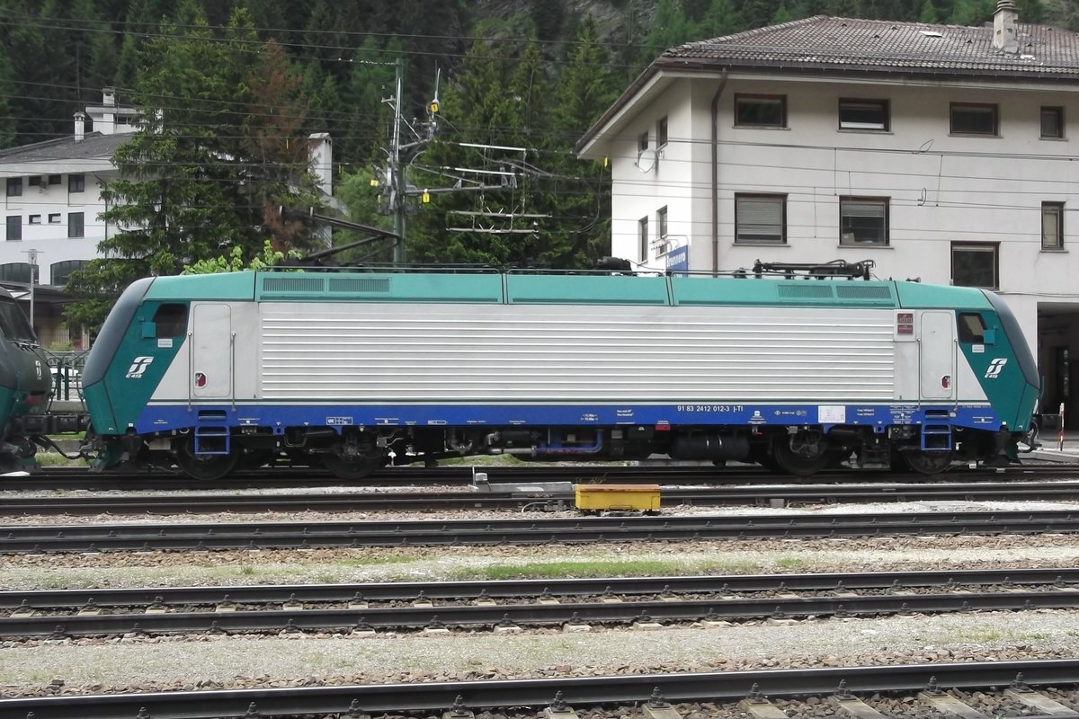 FS E 412 012 prepares for a new assignment at Brennero on 4 June 2015.