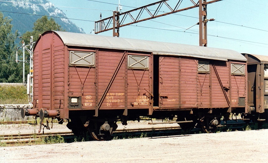 FS RIV-EUROP Covered Wagon Gs near station Interlaken-Ost (CH), August 1993