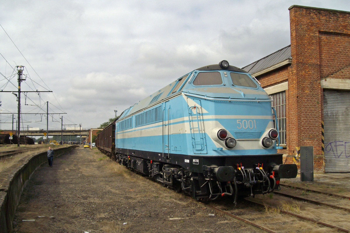 Gone is experimental 5001, here seen on 12 September 2009 at the RetroTrain base of PFT-TSP in Saint-Ghislain.