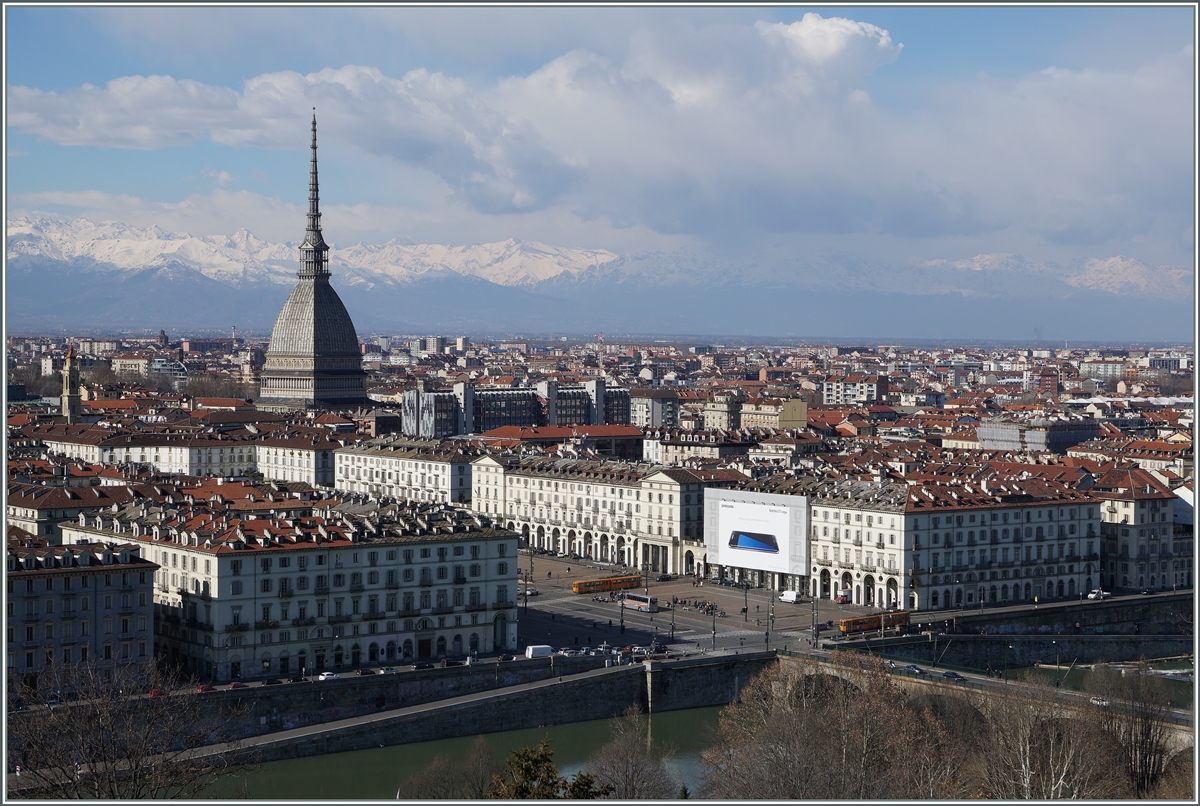 GTT Trams on the Piazza Vittorio Veneto in Torino.
08.03.2016