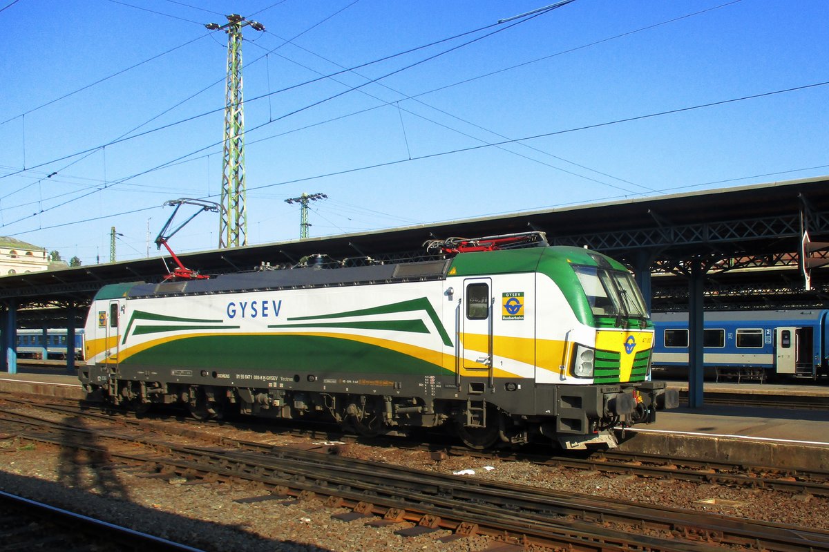 GySEV 471 003 stands on 10 September 2018 at Budapest keleti.