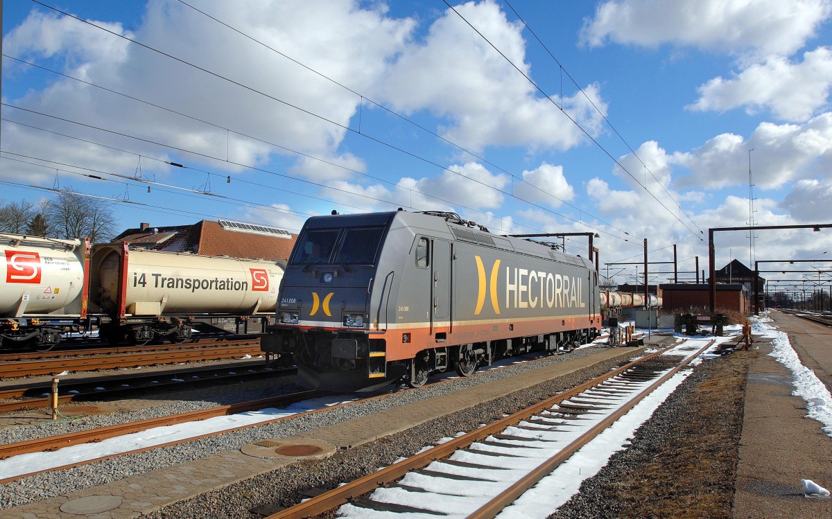 Hector Rail 241.008 at the border station in Padborg, Denmartk. Date: 3. March 2013.