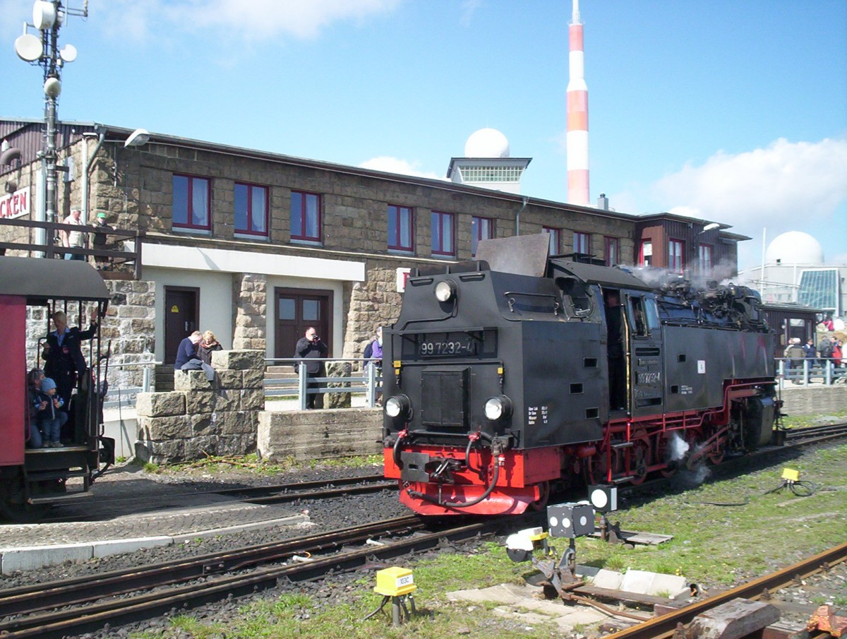 HSB 99-7232 at Brocken station, May 2013.