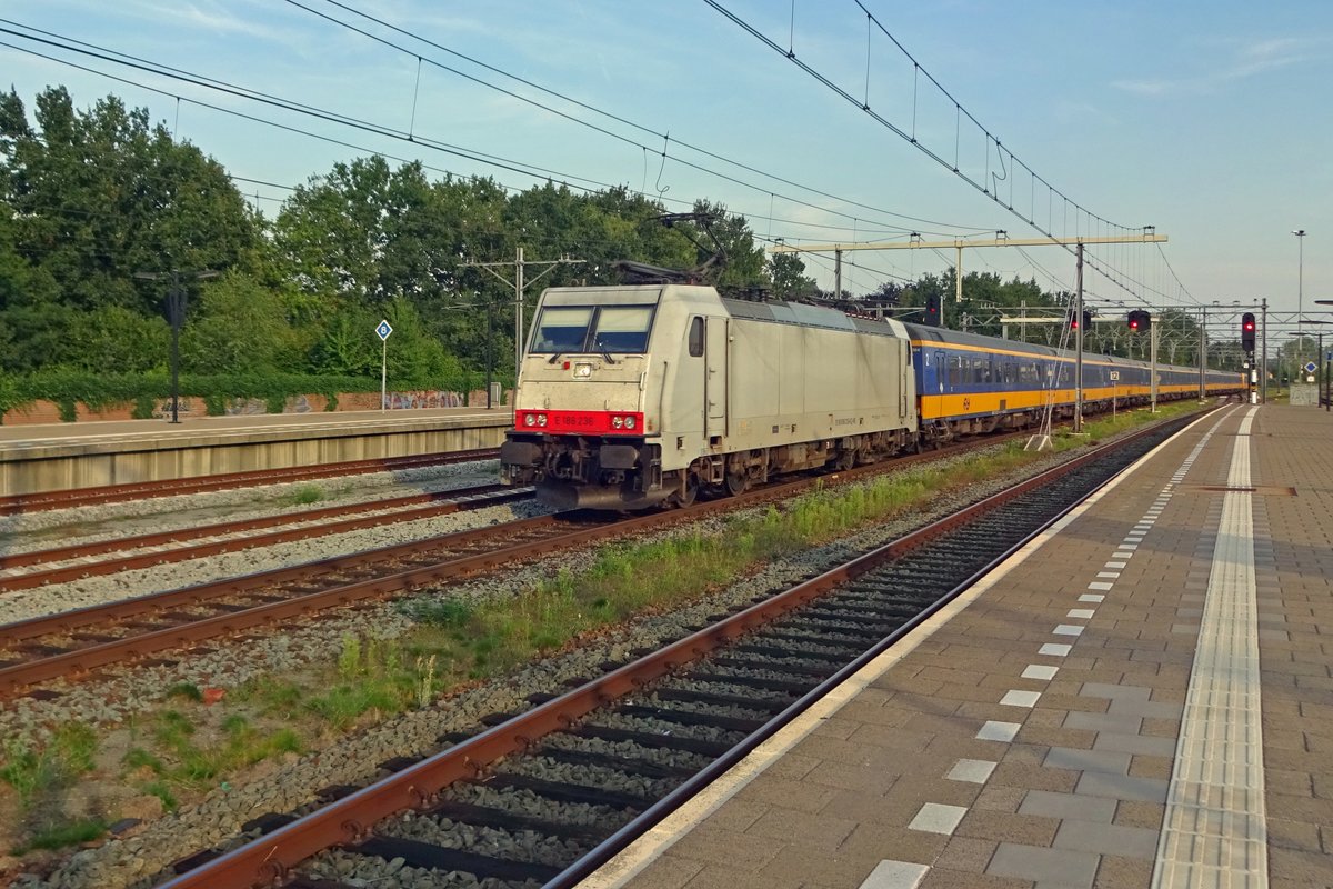 IC service headed by 186 236 speeds through Boxtel on 17 July 2019.