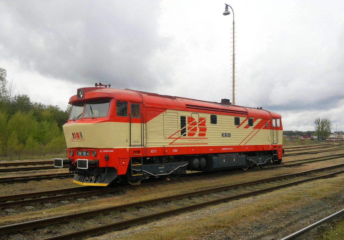 IDS 749 181-4 on 26.4.2016 in Kladno.