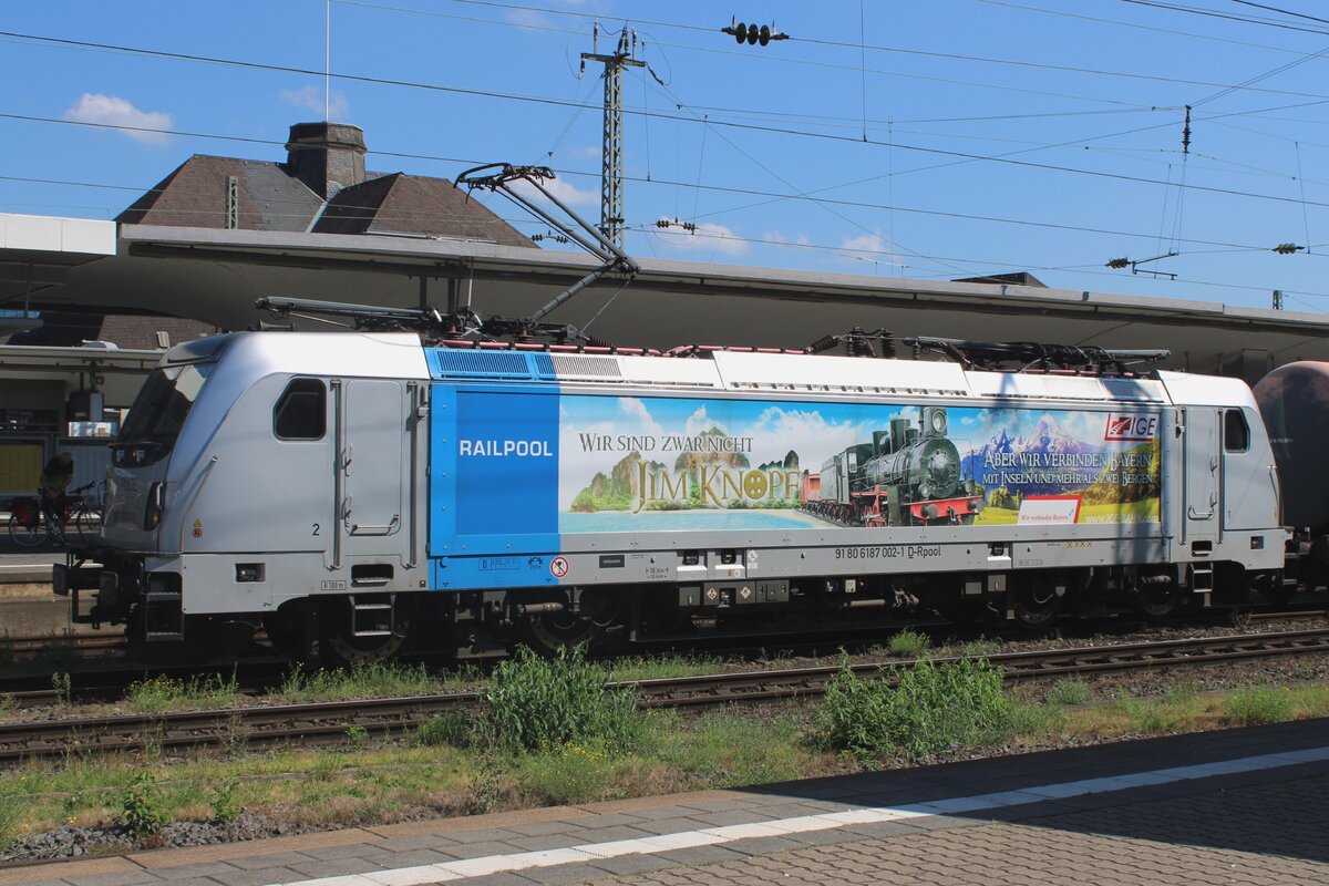 IGE 187 002 takes a break at Koblenz Hbf on 18 August 2023.