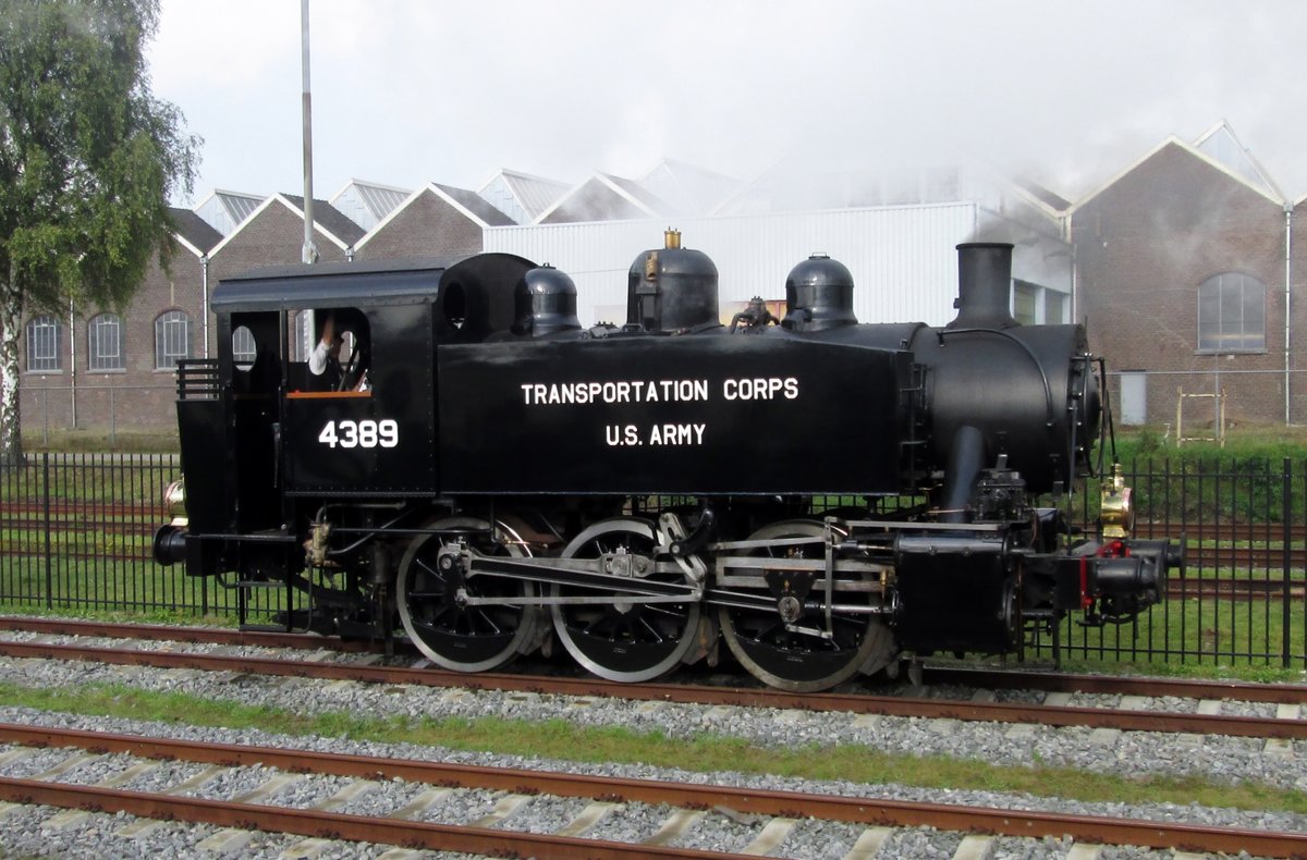 Ir.H.F. Enter, a.k.a. USATC 4389 takes part in a loco parade at Amersfoort on 14 October 2014.