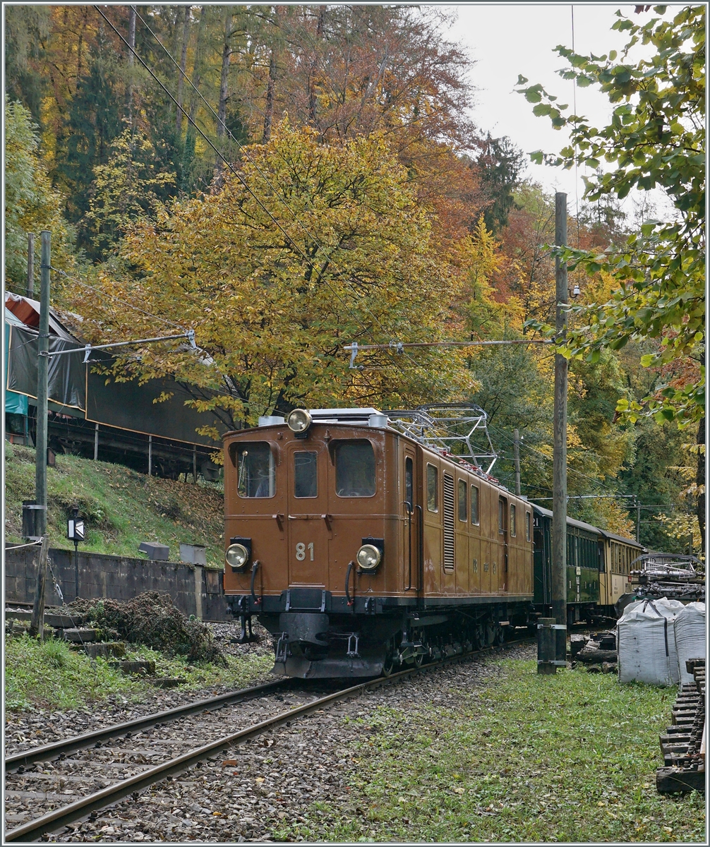 LA DER 2020 by the Blonay-Chamby: The Blonay-Chamby Bernina Bahn Ge 4/4 81 on the way toe Blonay by Chaulin. 

24.10.2020