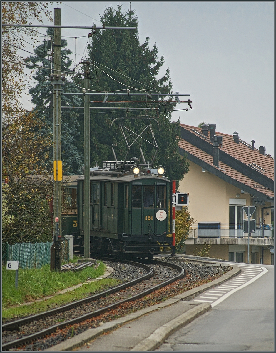 La DER du Blonay-Chamby / the Blonay-Chamby Saison End 2021: the  Fe 4/4 151 is arriving at Blonay.

30.10.2021